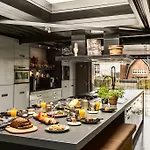 Habitat Bed & Breakfast 4*