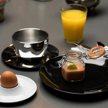 Bed & Breakfast Habitat