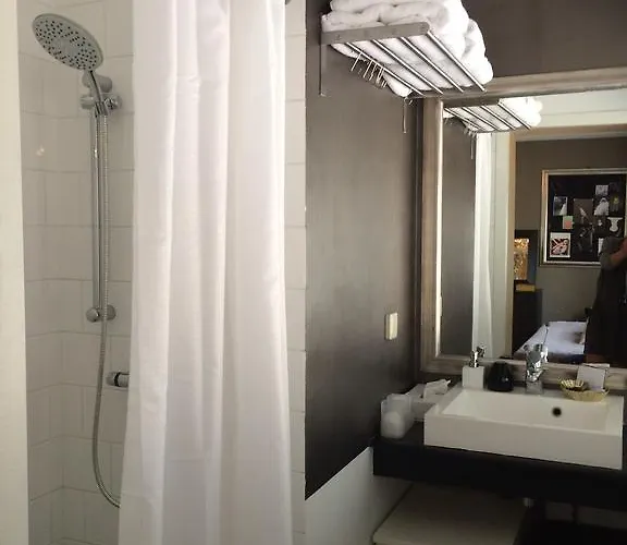 Bed & Breakfast Habitat