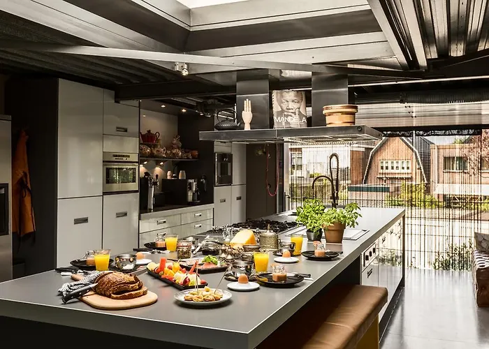 Habitat Bed & Breakfast 4*